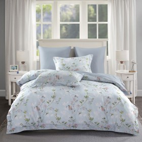 Комплект постельного белья 1,5-спальный, сатин с лазерной печатью 2357-4S Комплект постельного белья 1,5-спальный, сатин с лазерной печатью 2357-4S