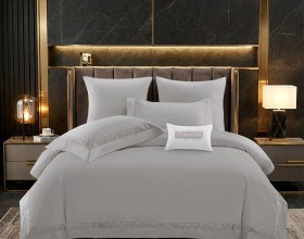 Комплект постельного белья Евро стандарт, египетский хлопок ПРЕМИУМ с вышивкой 2388-6  